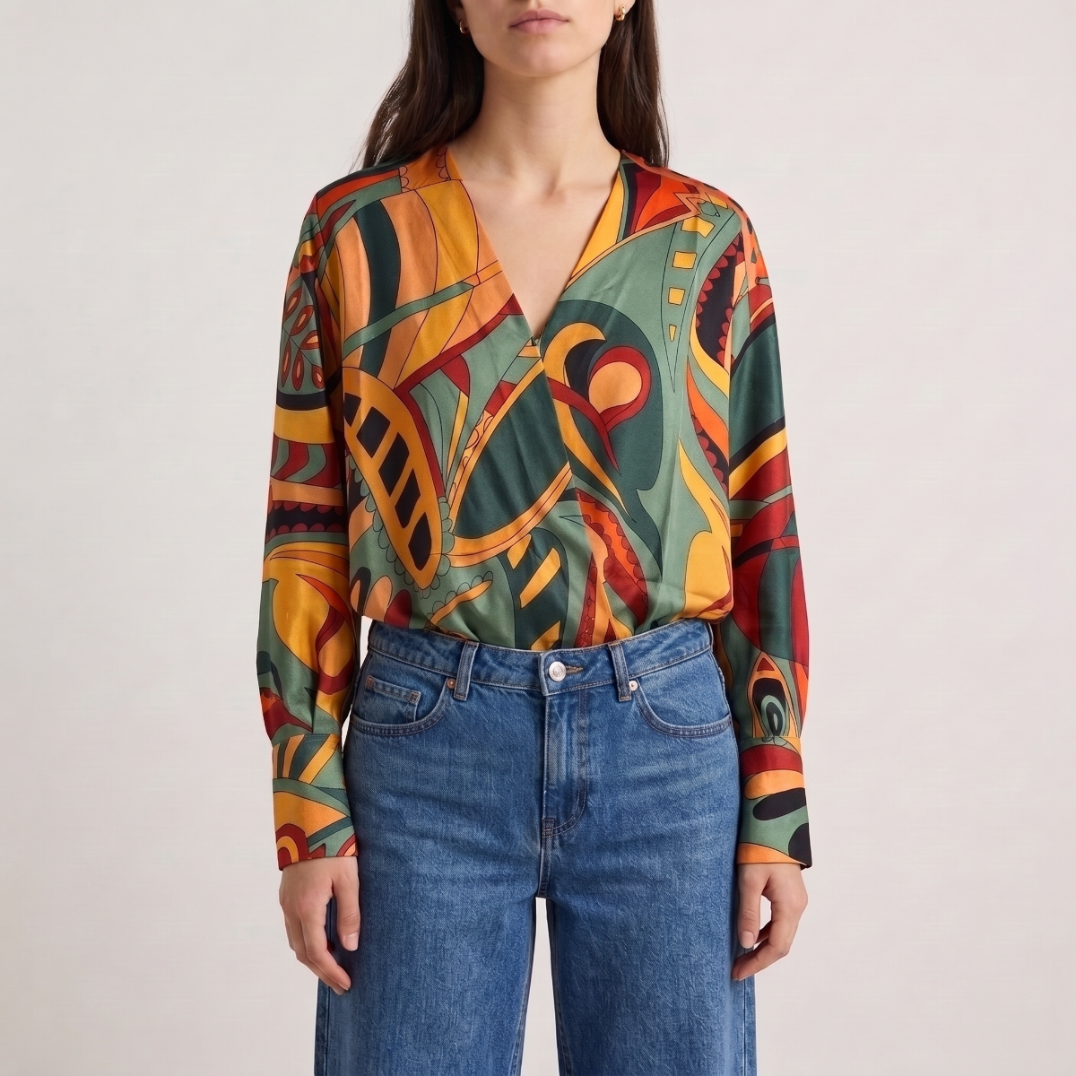 Blusa estampada assimétrica multicolor