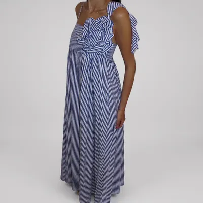 Vestido comprido de riscas com flor 