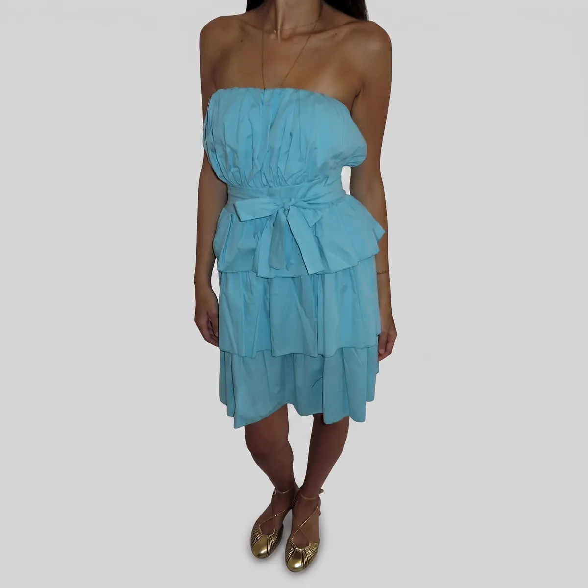 Vestido cai-cai azul com laço — foto 2 de 2